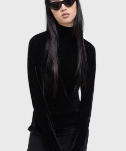 Rarewear.shop5871ff53a9 1